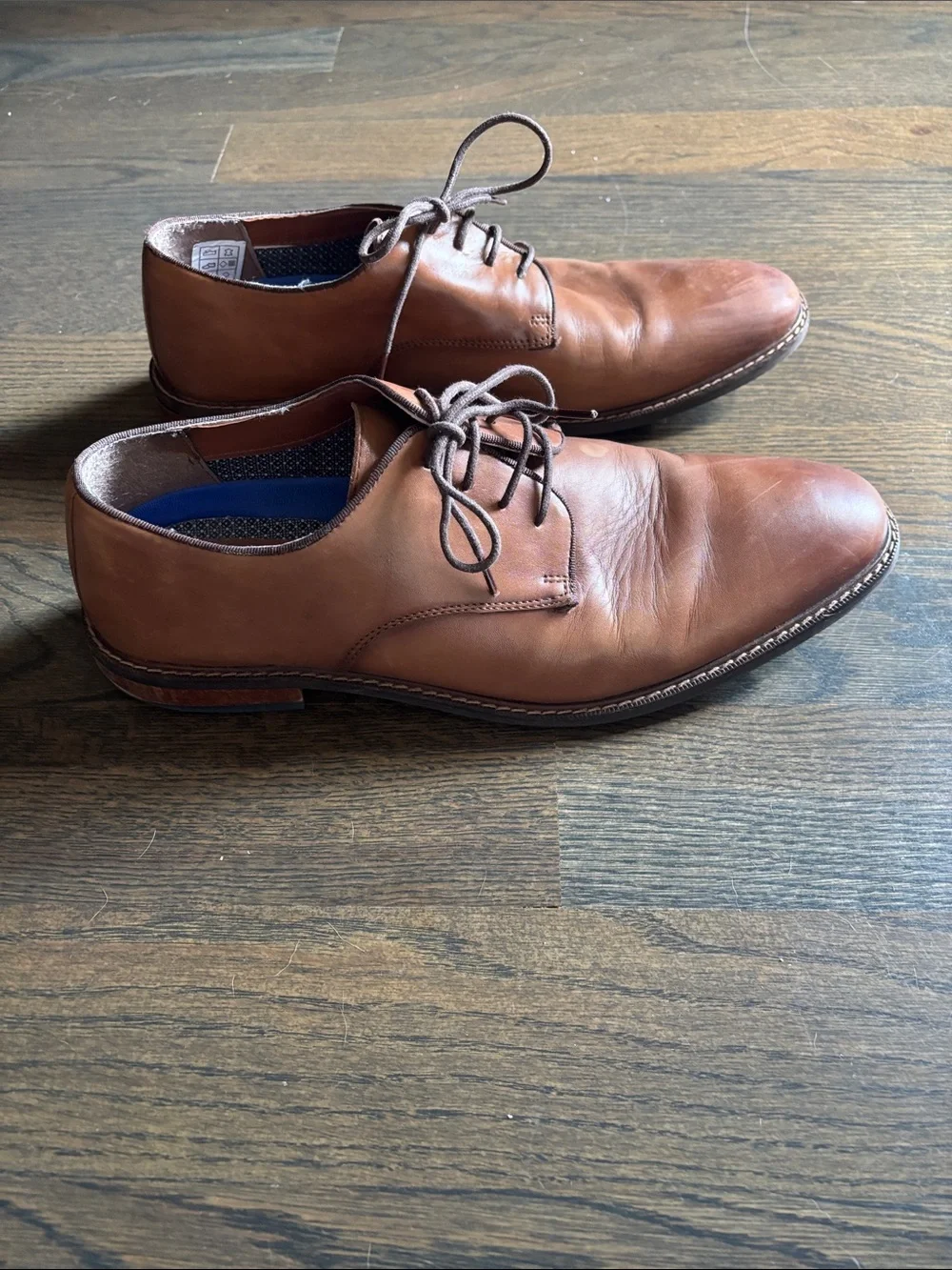 Vince Camuto sleek cognac